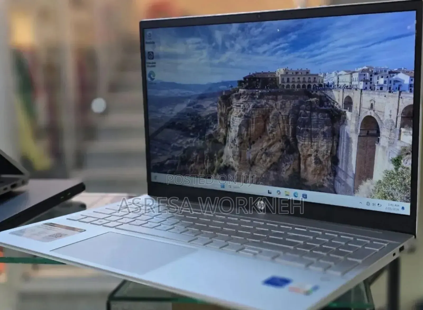 New Laptop HP Pavilion 15 8GB Intel Core i5 SSD 512GB