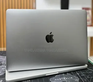 New Laptop Apple MacBook Pro 2017 8GB Intel Core i5 SSD 128GB