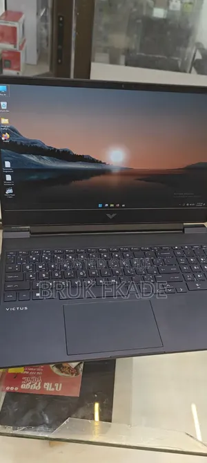 New Laptop HP Victus 15 8GB Intel Core i5 SSD 512GB