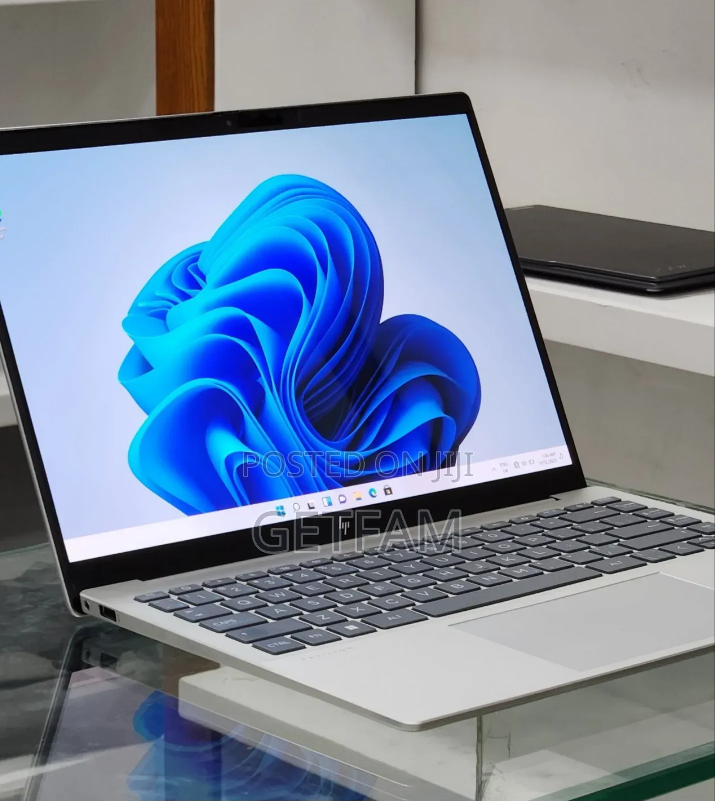 New Laptop HP Pavilion 15 16GB Intel Core i5 SSD 256GB