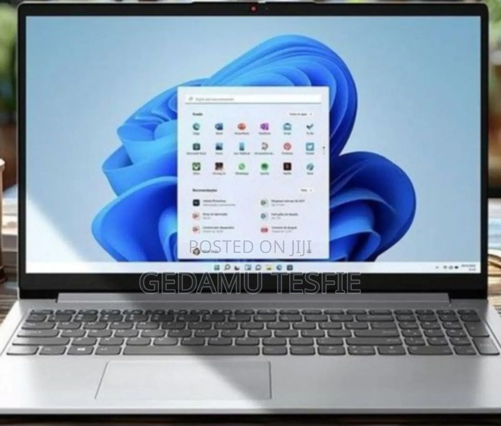 New Laptop Lenovo 16GB Intel Core i5 SSD 512GB