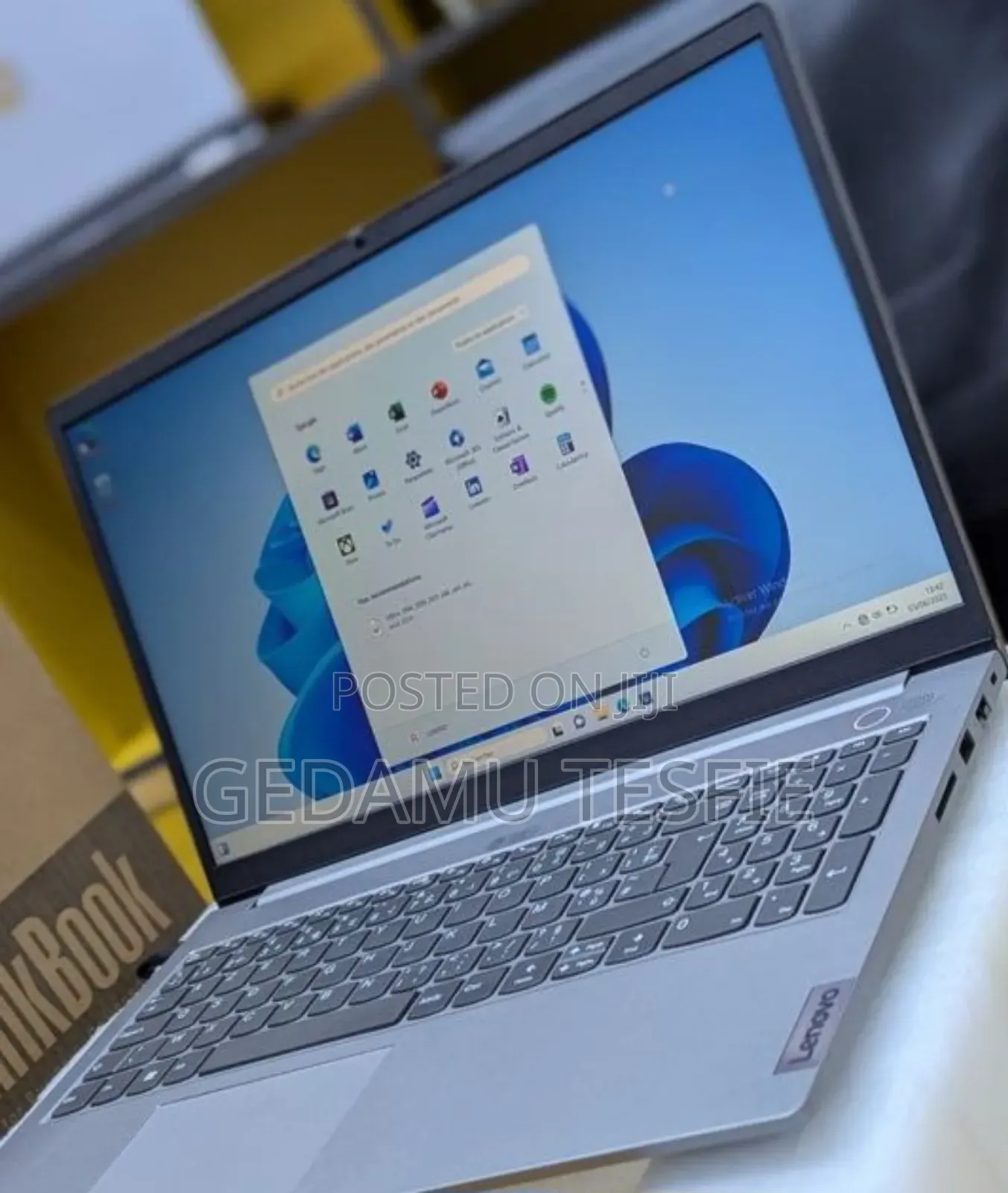 New Laptop Lenovo 16GB Intel Core i5 SSD 512GB