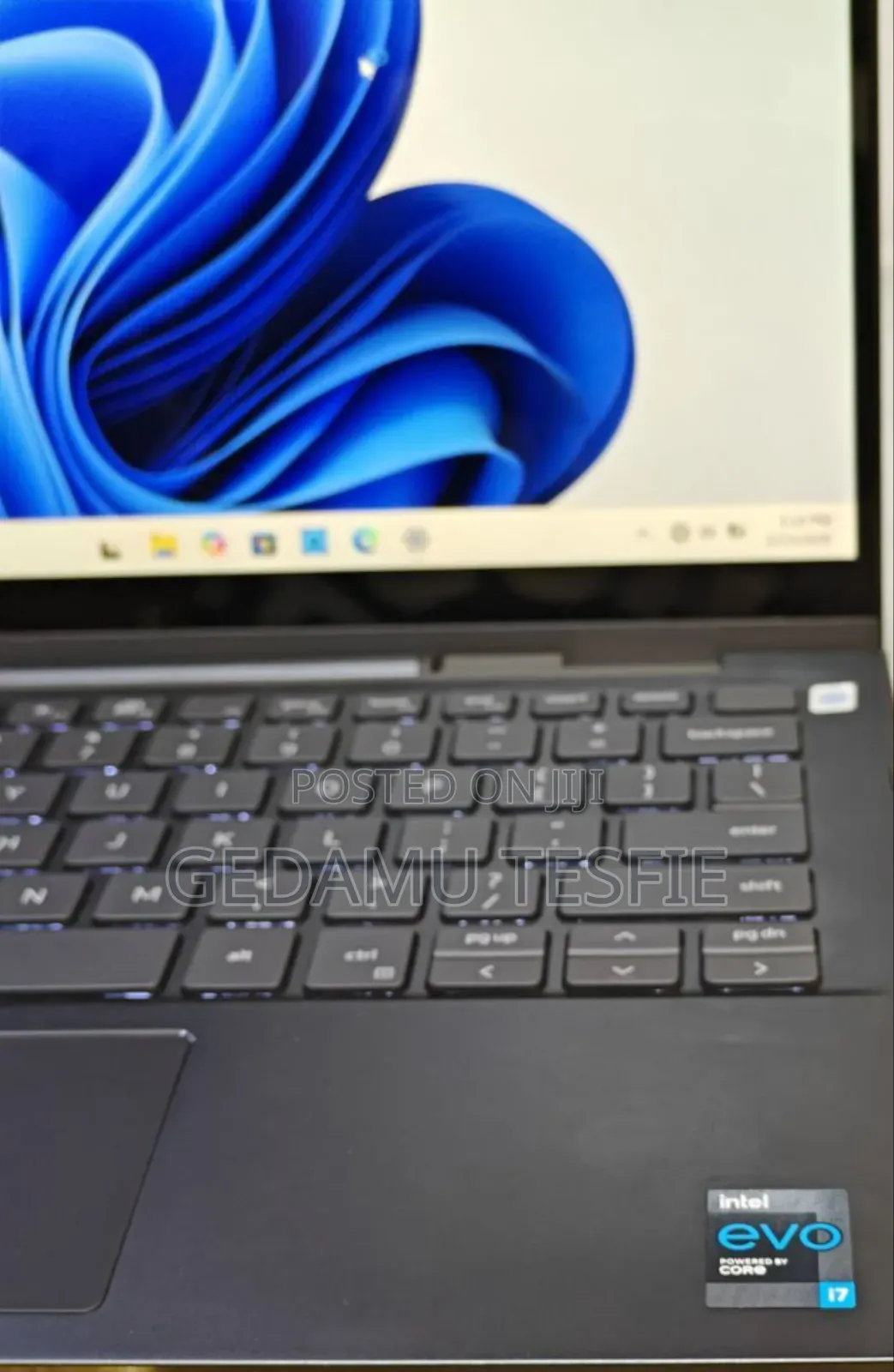 New Laptop Dell 16GB Intel Core i7 SSD 512GB