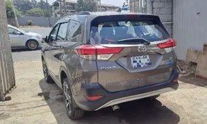 Toyota Rush 2023 Gray
