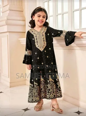 Mk- 0787 Young Girls Golden Collar Flower Flare Sleeve Dress