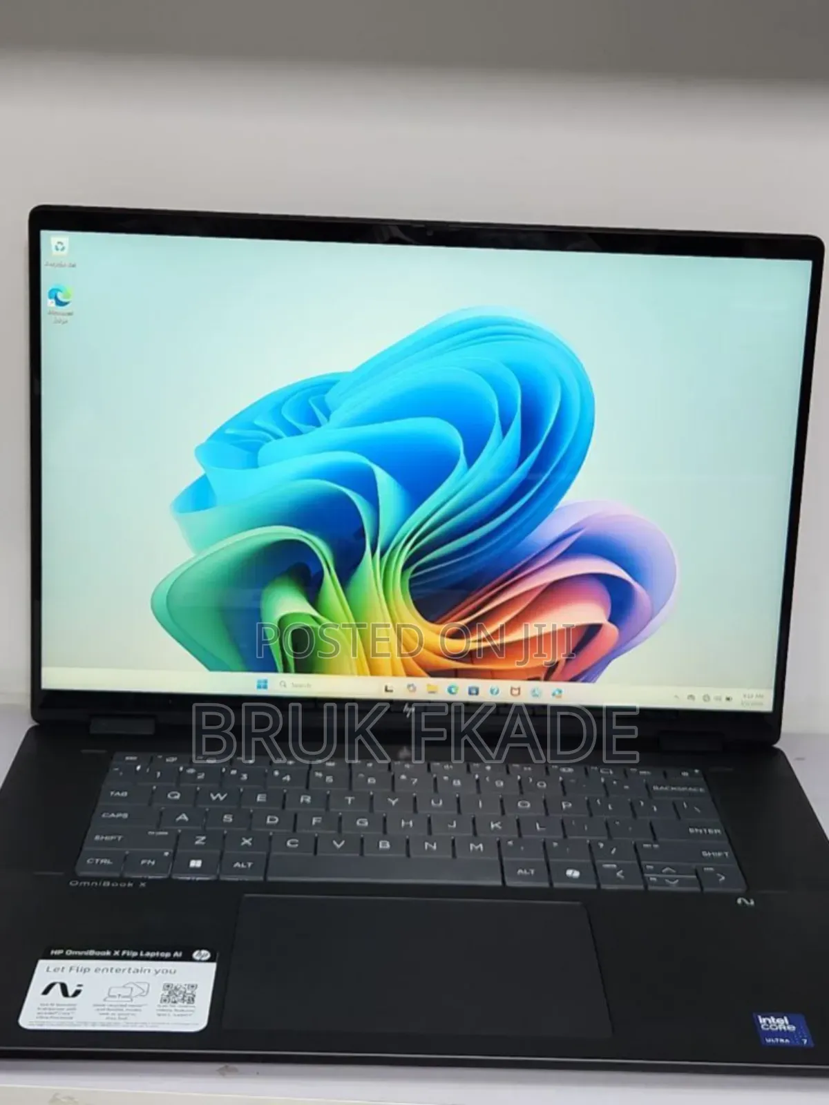 New Laptop HP OmniBook 5 16" 16GB Intel Core Ultra 7 SSD 1T