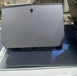 New Laptop Alienware M15 r3 8GB Intel Core i5 SSD 256GB