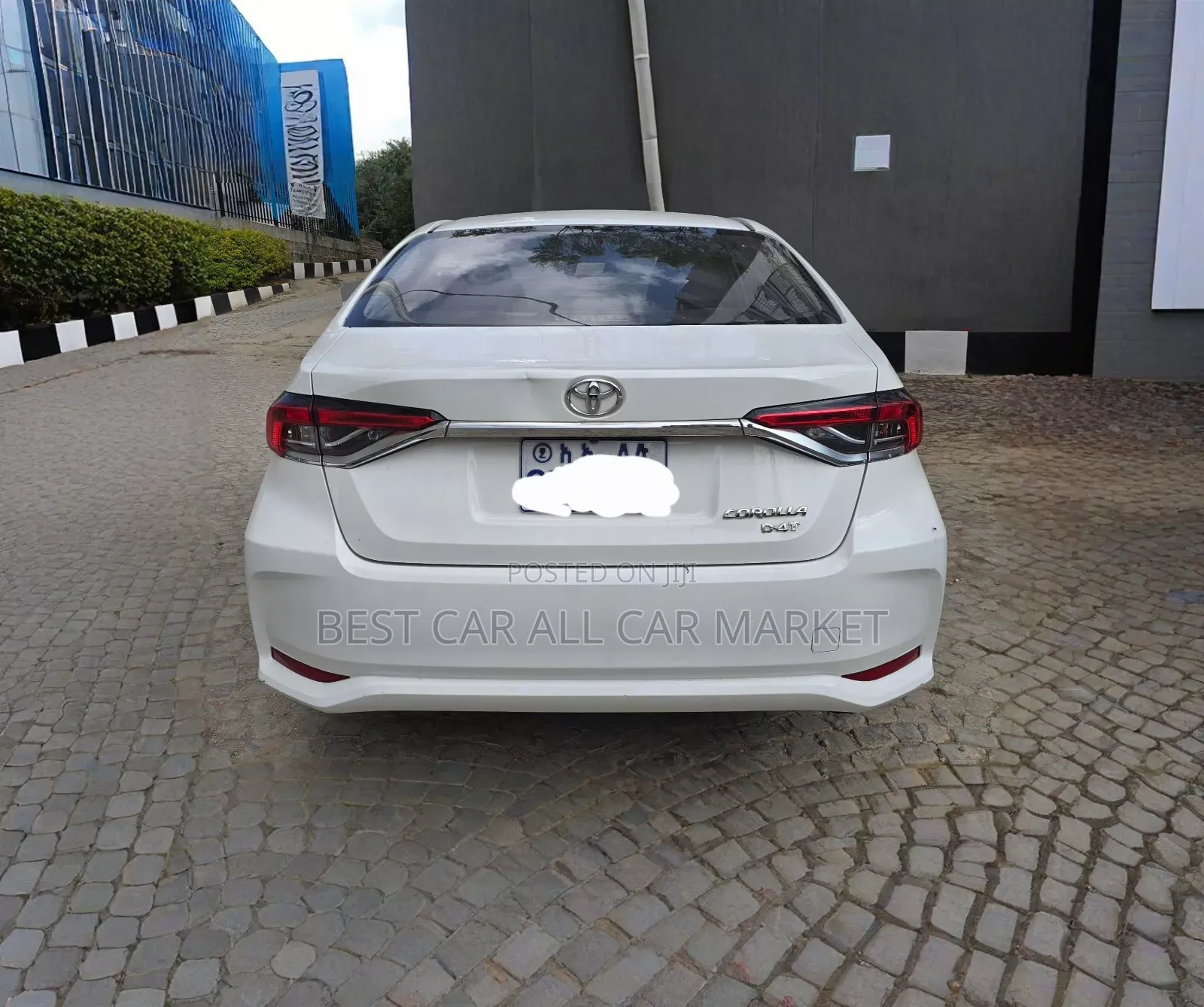 Toyota Corolla 2022 White