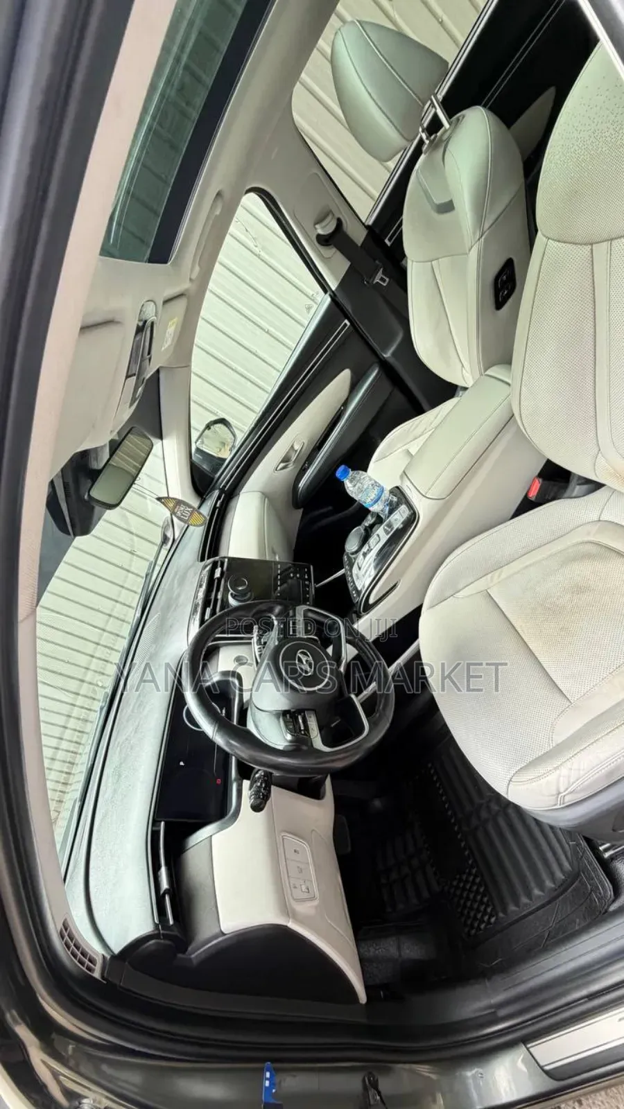 Hyundai Tucson 2021 Brown