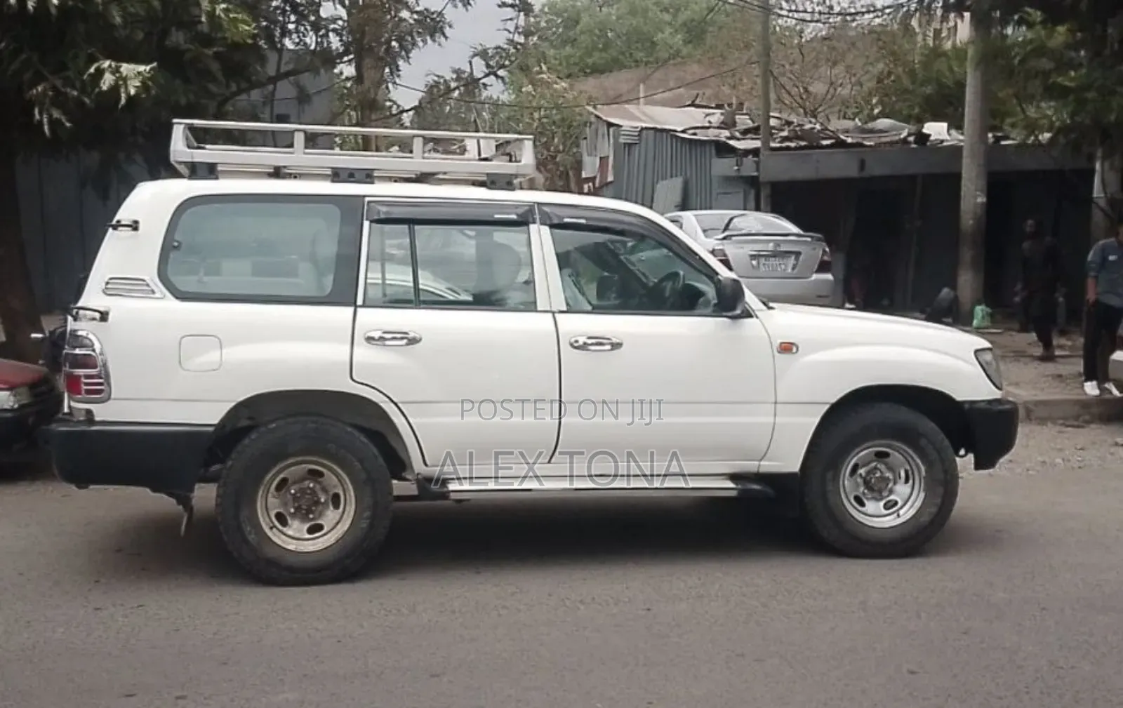 Toyota Land Cruiser 2003
