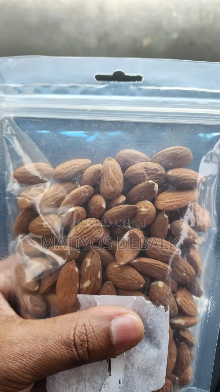 Almond Quality Imported