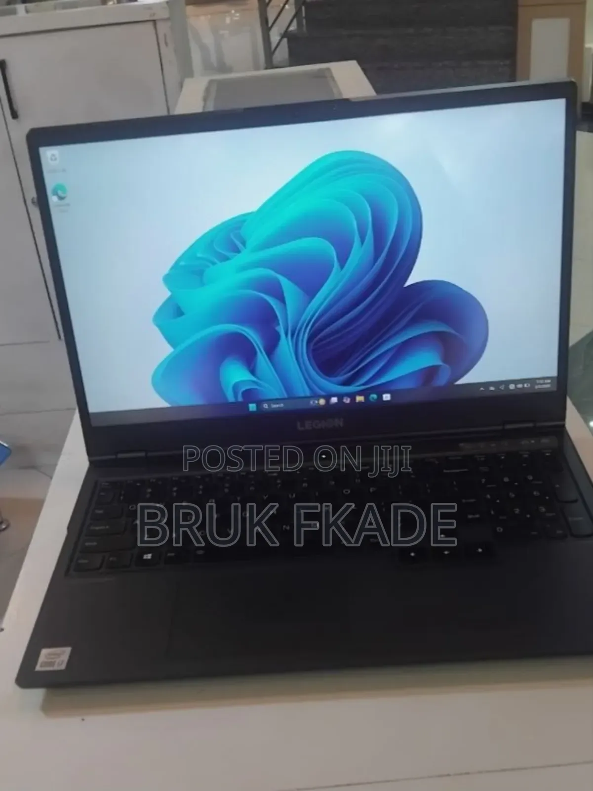 New Laptop Lenovo Legion 5 16GB Intel Core i7 SSD 512GB