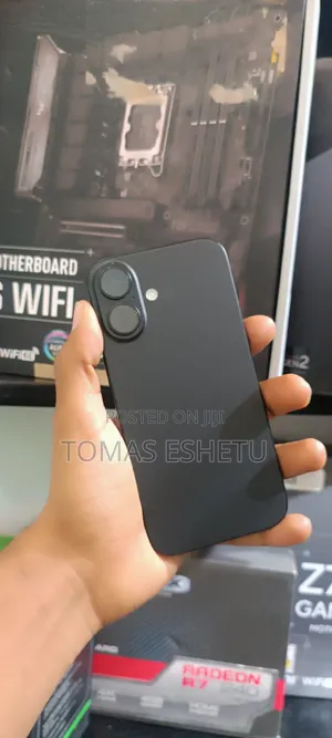 New Apple iPhone 16 128 GB Black