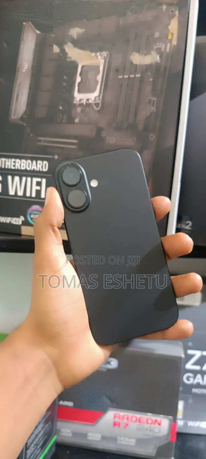 New Apple iPhone 16 128 GB Black