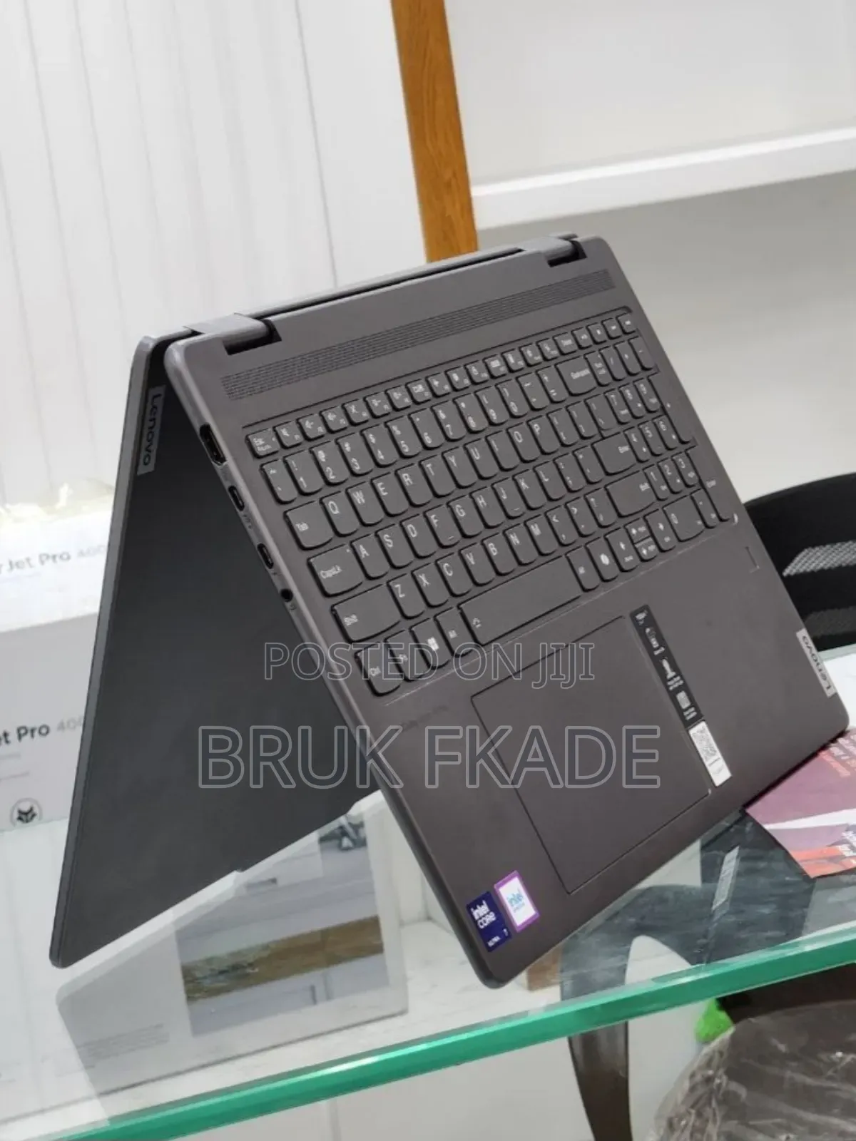 New Laptop Lenovo ThinkPad Yoga 16GB Intel Core Ultra 7 SSD 512GB