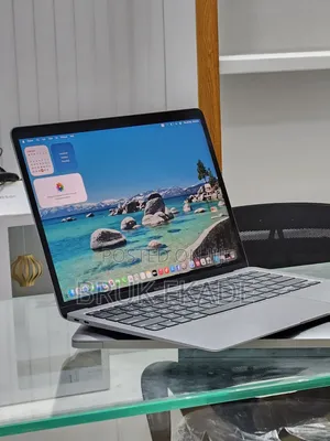 New Laptop Apple MacBook Air 2020 M1 8GB Apple M1 SSD 256GB