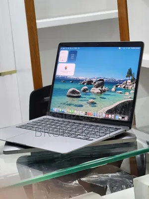 New Laptop Apple MacBook Air 2020 M1 8GB Apple M1 SSD 256GB