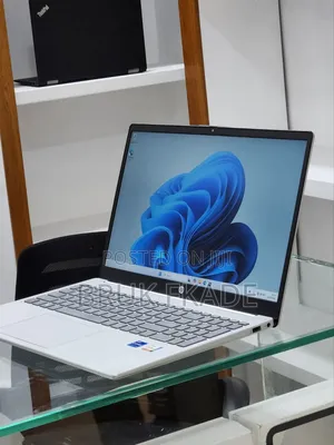 New Laptop HP Stream Notebook 16GB Intel Core i7 SSD 512GB