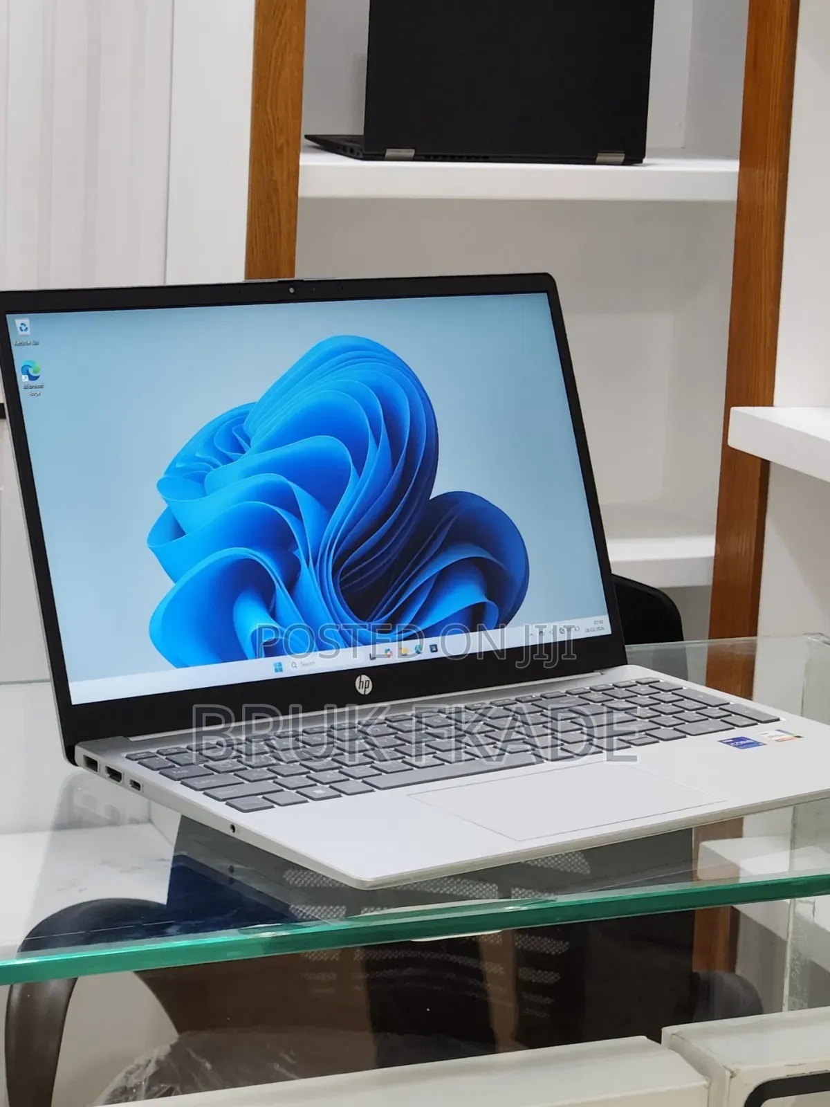New Laptop HP Stream Notebook 16GB Intel Core i7 SSD 512GB