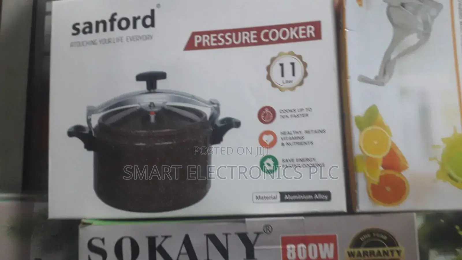 Anford Brand Pressure Cooker, Capacity: 11 Liters.