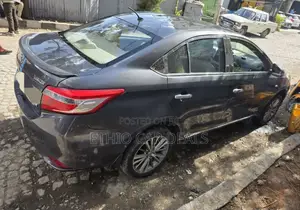 Toyota Yaris 2016 Black