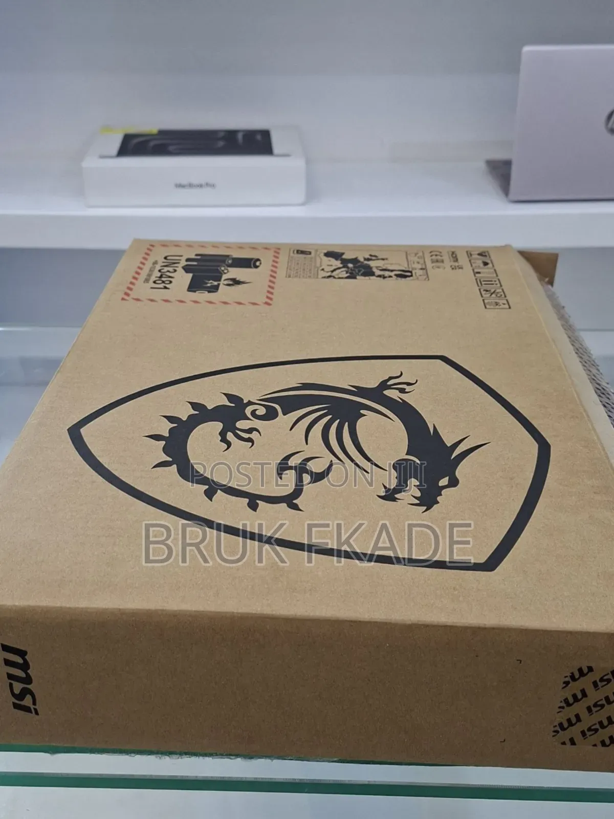 New Laptop MSI Cyborg 15 16GB Intel Core i7 SSD 1T