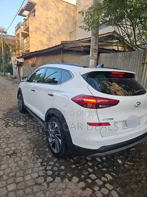 Hyundai Tucson Sport FWD 2020 White