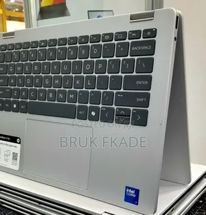 New Laptop HP OmniBook 5 14" 16GB Intel Core 7 SSD 512GB