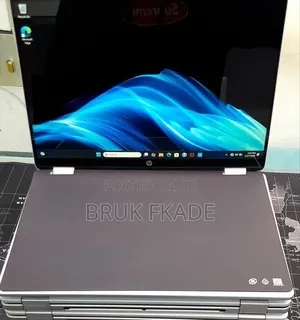 New Laptop HP OmniBook 5 14" 16GB Intel Core 7 SSD 512GB