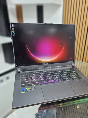 New Laptop Asus ROG Strix G16 G614 16GB Intel Core i7 SSD 1T