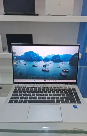 New Laptop HP EliteBook 1040 G8 32GB Intel Core i7 SSD 512GB