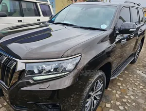 Toyota Land Cruiser 2023