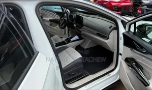 Volkswagen ID.4 2022 White