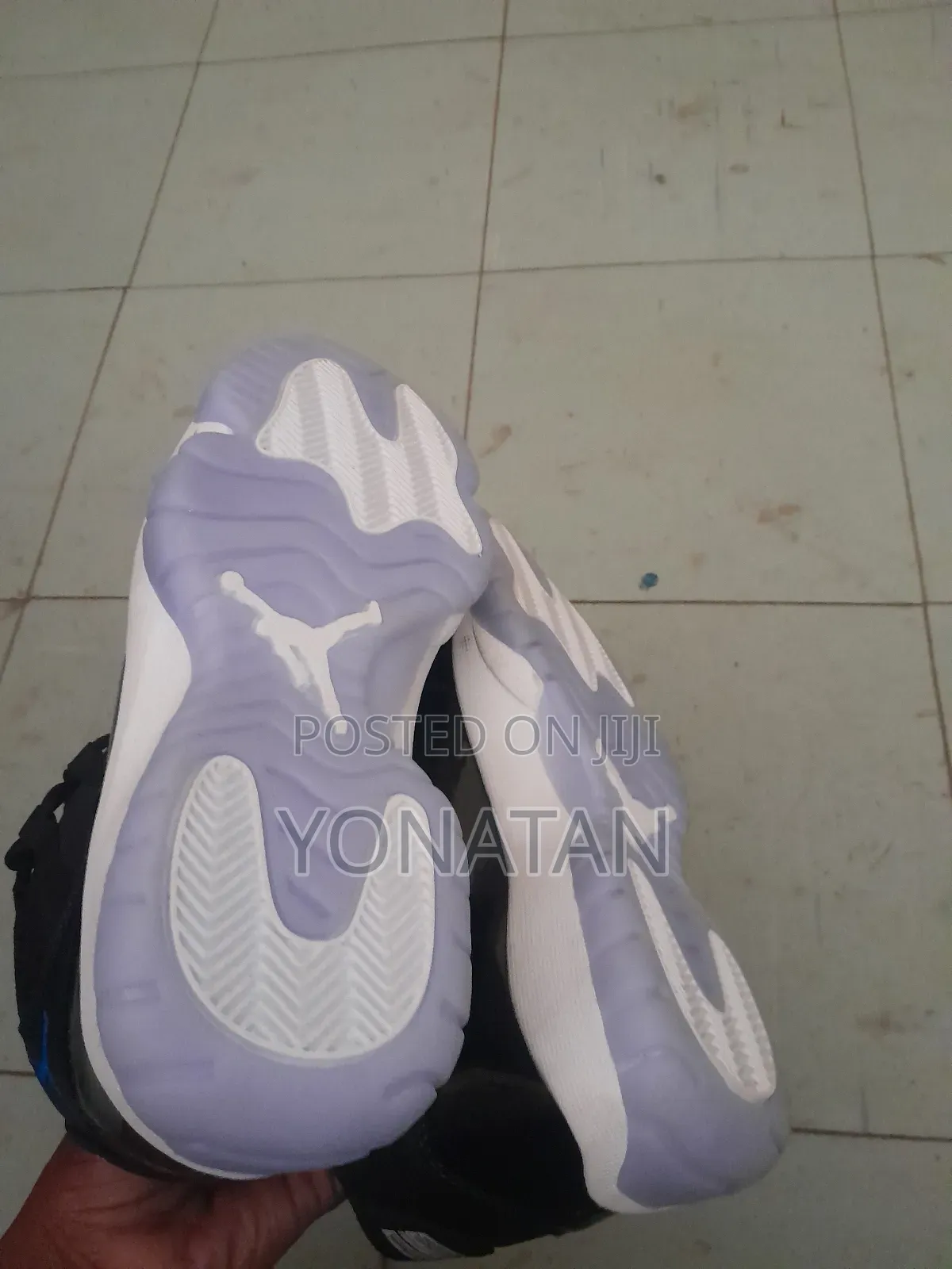 Air Jordan 11