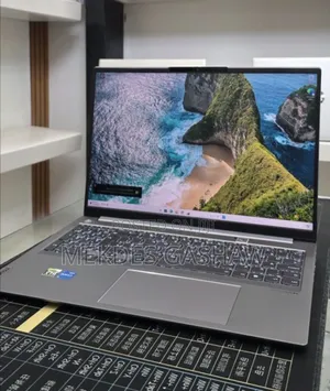 New Laptop Lenovo Ideapad 3 16GB Intel Core i5 SSD 512GB
