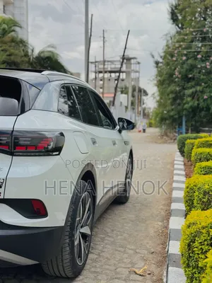Volkswagen ID.4 Crozz 52 kWh RWD 2022 White
