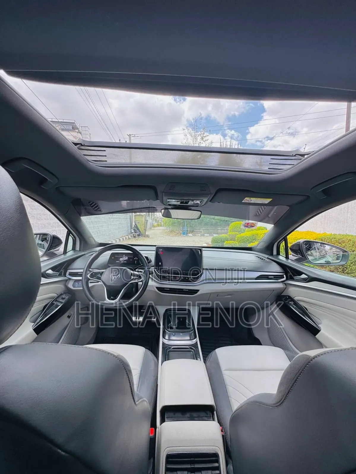 Volkswagen ID.4 Crozz 52 kWh RWD 2022 White