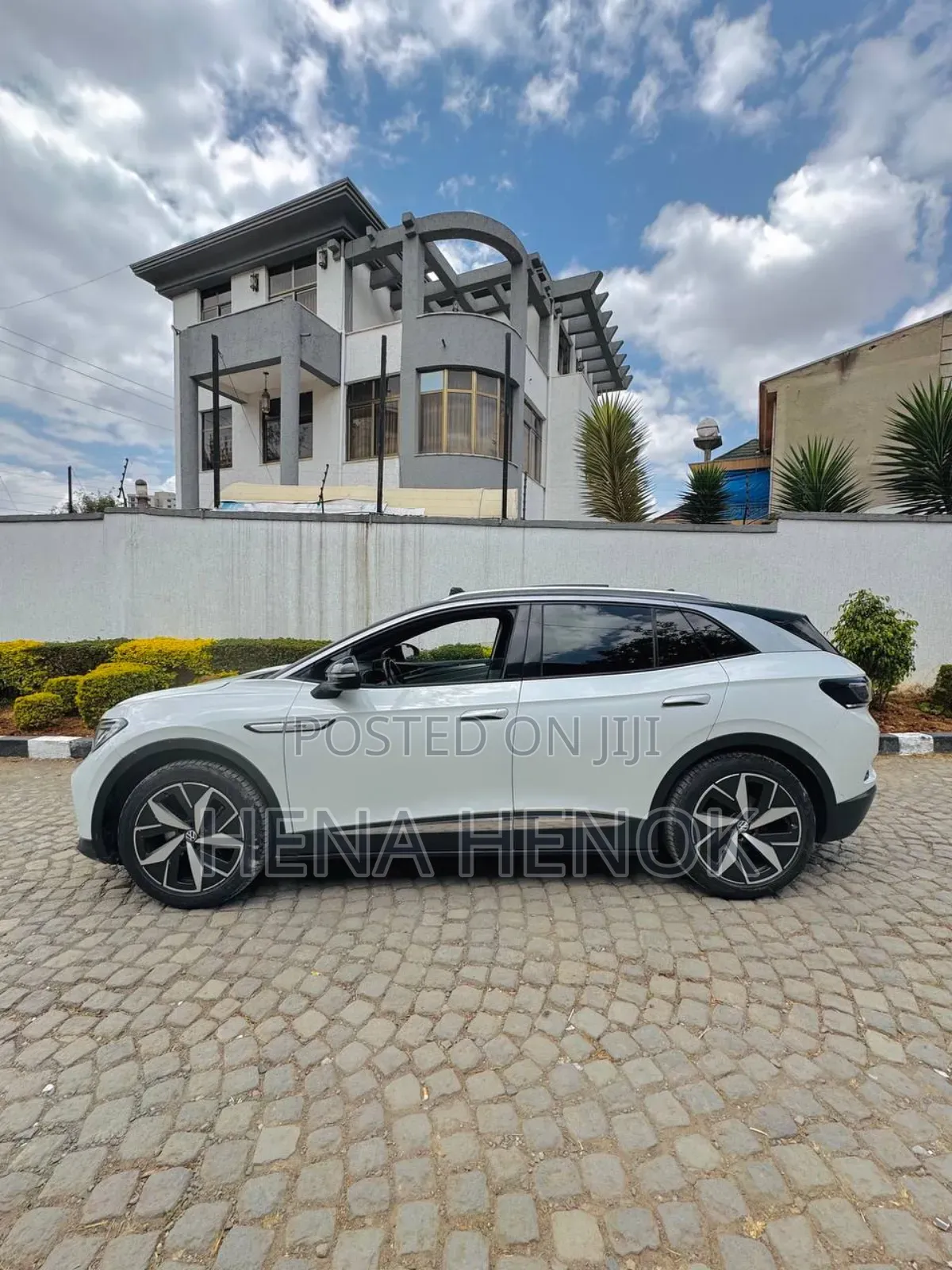 Volkswagen ID.4 Crozz 52 kWh RWD 2022 White