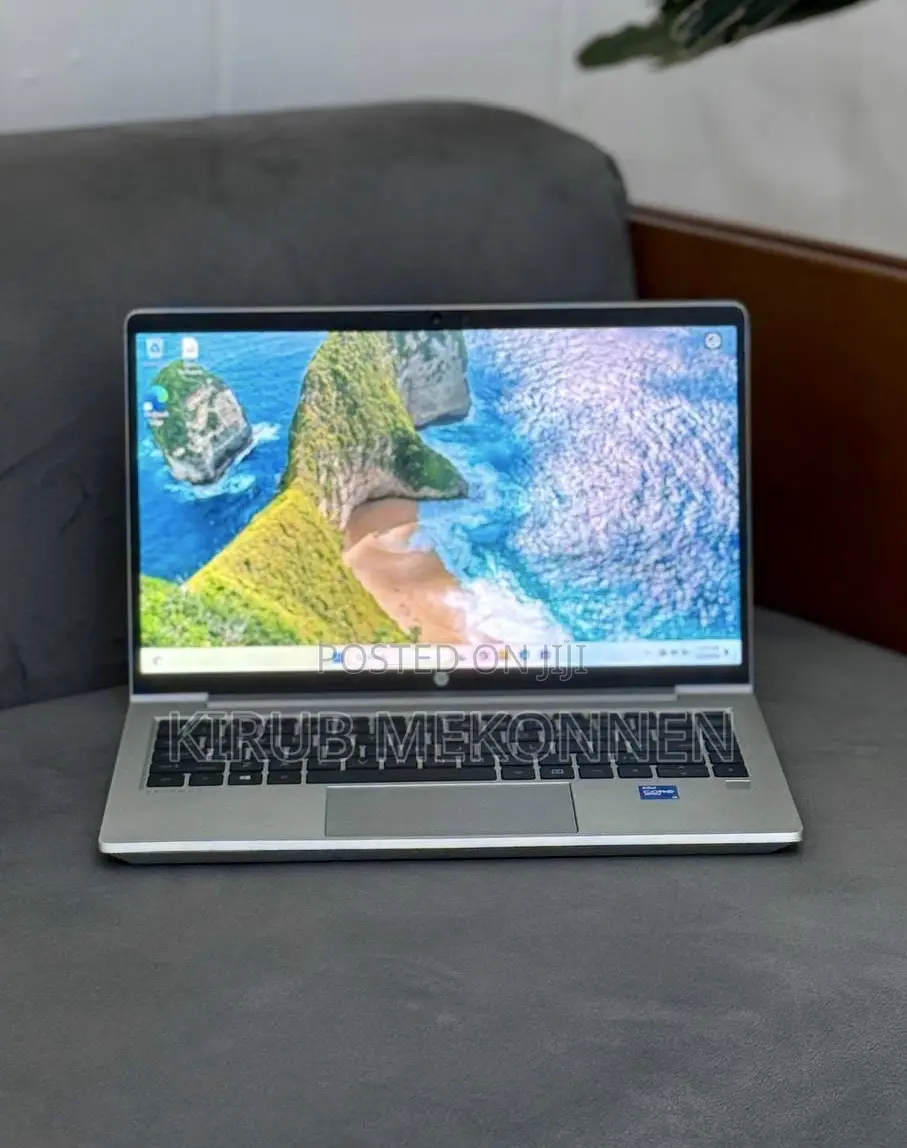 New Laptop HP ProBook 640 G8 8GB Intel Core i5 SSD 512GB