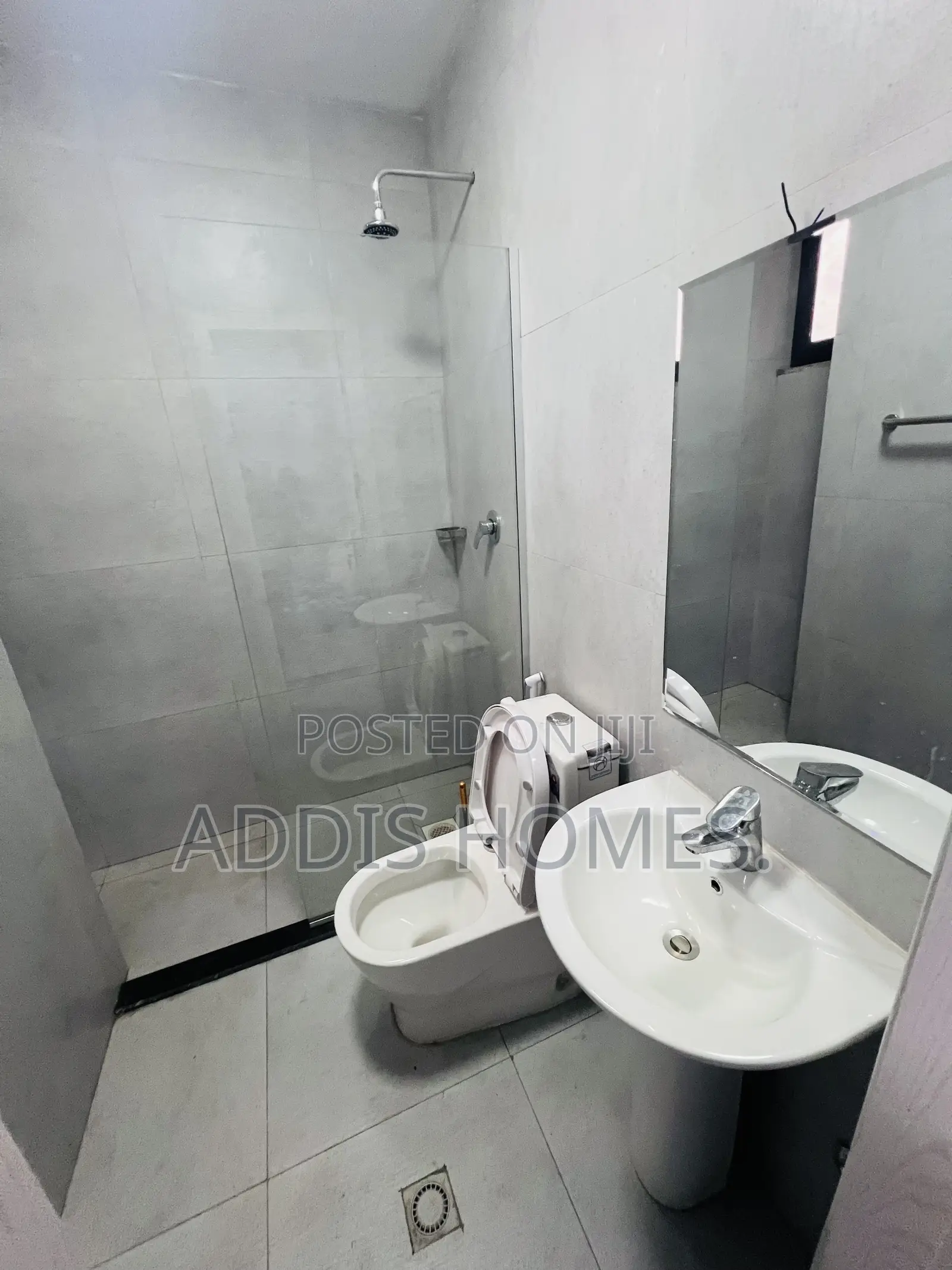 Furnished 2bdrm Apartment in Bole for rent