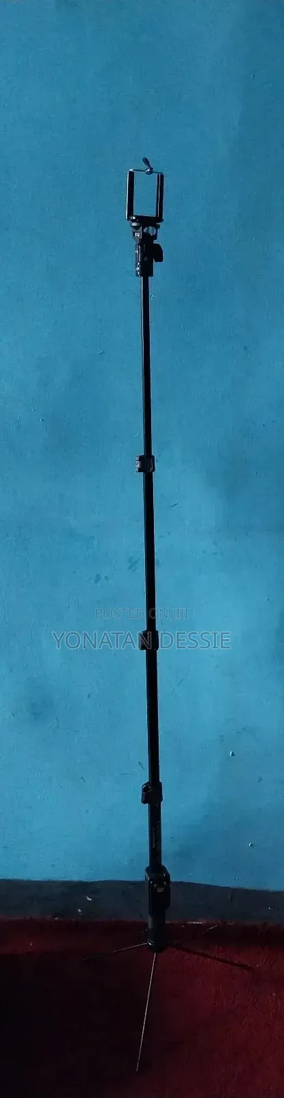 Yunteng Yt-1288 Bluetooth Selfie Stick / Tripod