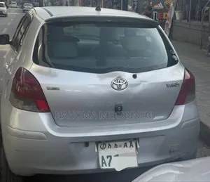 Toyota Yaris 2009 Silver