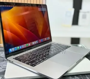 New Laptop Apple MacBook Pro 2017 8GB Intel Core i5 SSD 128GB