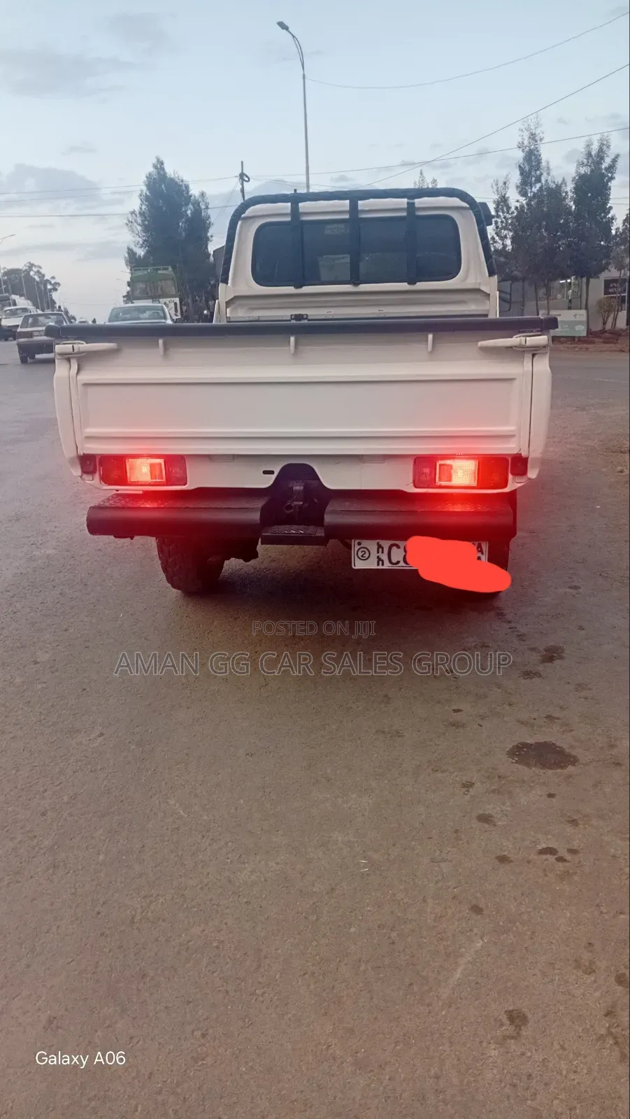 Toyota Land Cruiser 2011 White