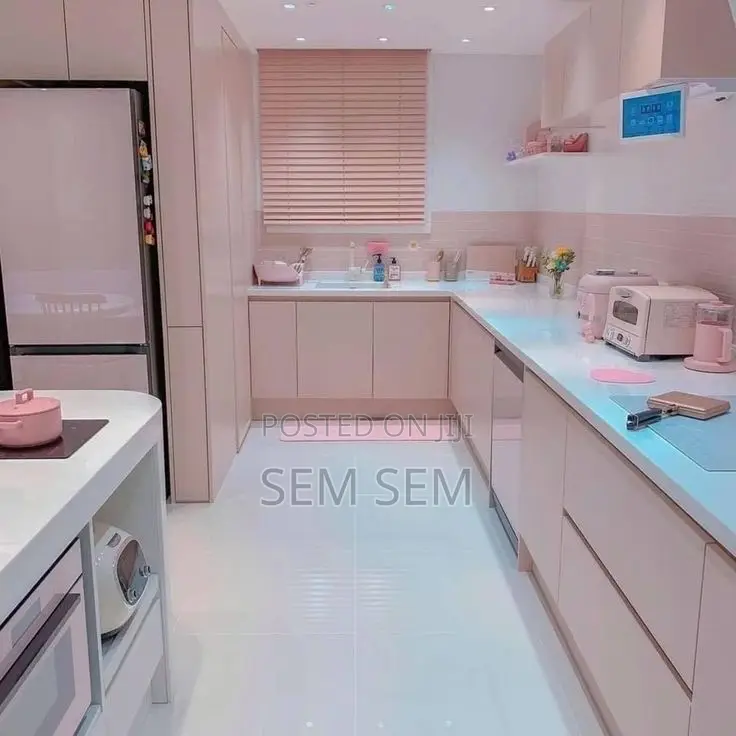 3bdrm Apartment in Bole for sale