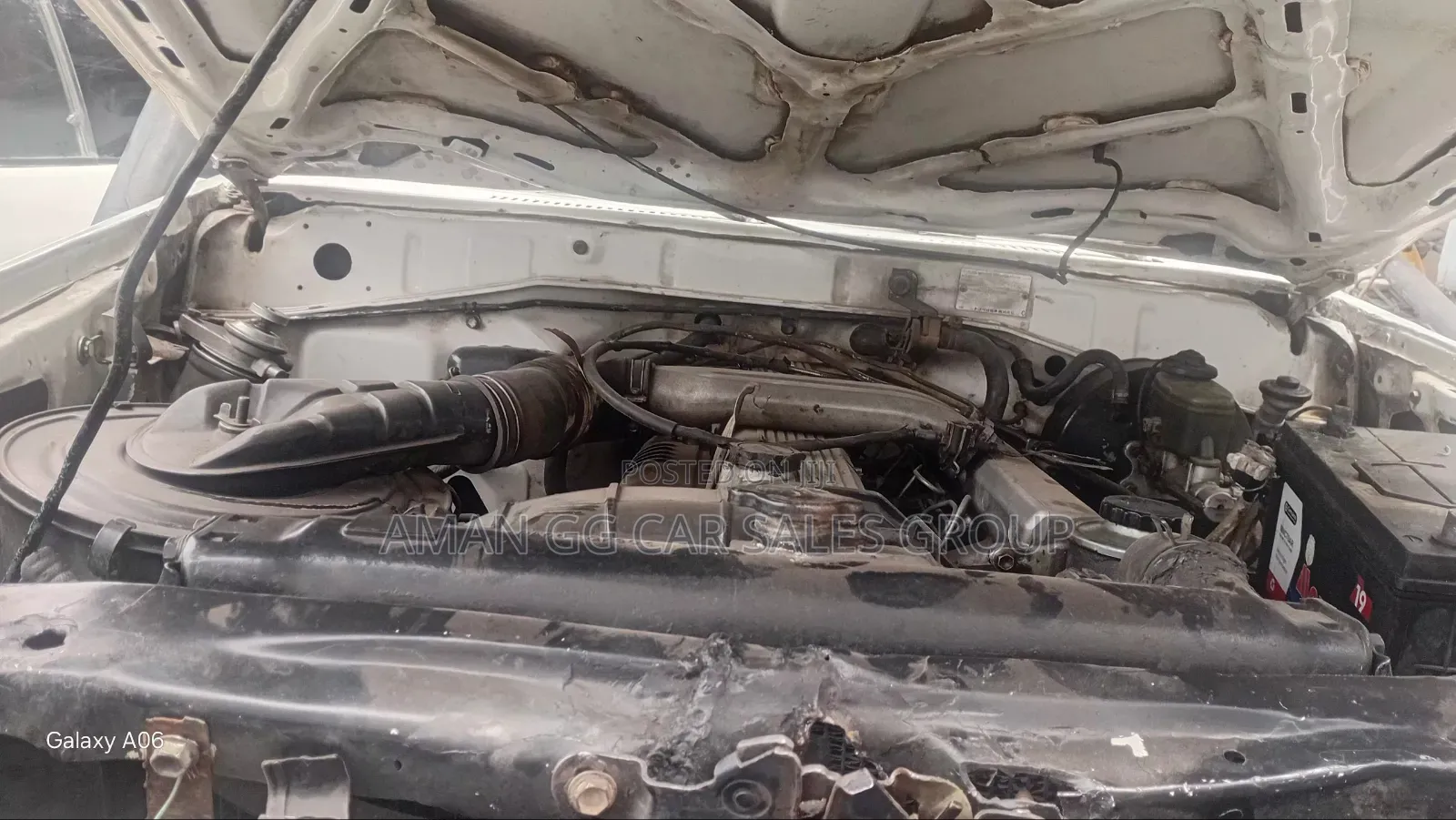 Toyota Land Cruiser 1998 White