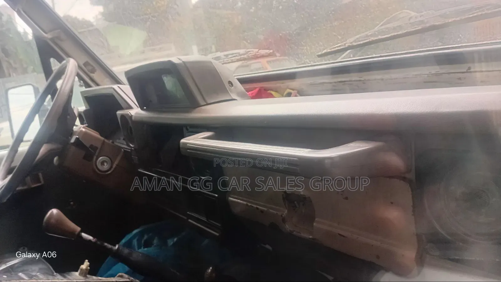 Toyota Land Cruiser 1998 White