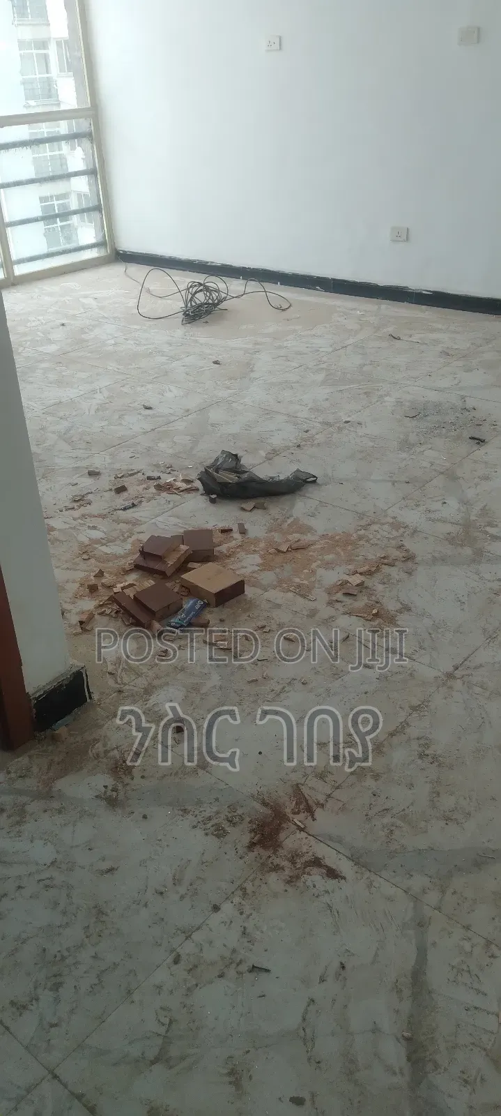 Furnished 2bdrm Condo in Ayat 49, Yeka for sale