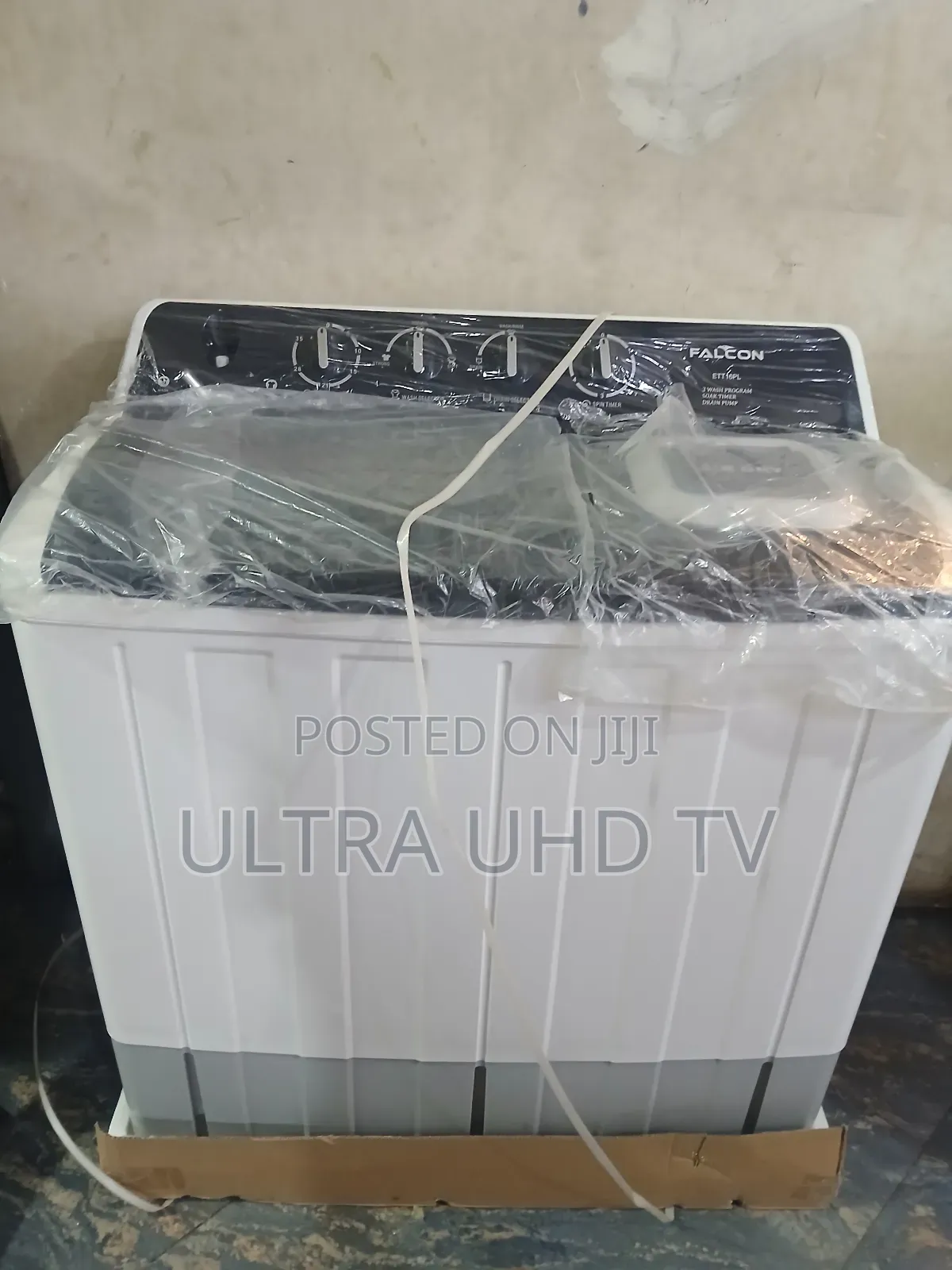 Falcon 16kg Semi-Automatic Twin Tub Washing Machine.