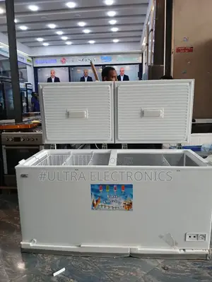 Elegance Chest Freezer Is a Large-Capacity Appliance for Commercial